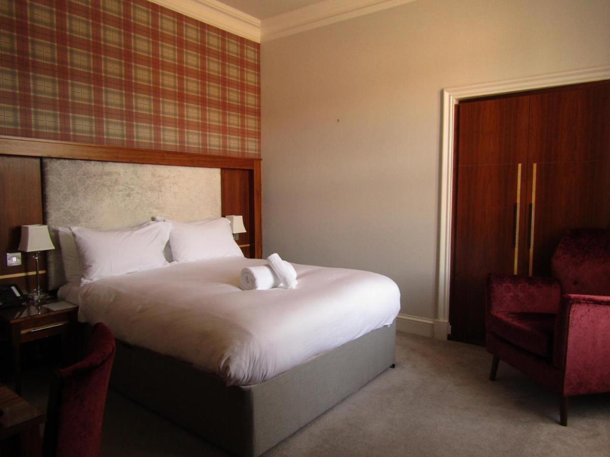 The Craigie Hotel Penicuik Exteriör bild